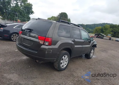 2010 Mitsubishi Endeavor Ls z USA, uszkodzony, nr VIN 4A4JN2AS7AE016128